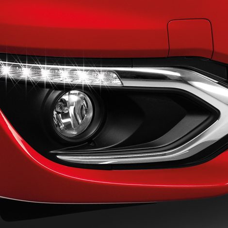 ชุดไฟตกแต่งแบบ LED บริเวณกันชนหน้า