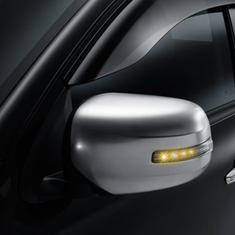 กระจกมองข้างโครเมียม พร้อมไฟเลี้ยว ปรับและพับด้วยไฟฟ้า