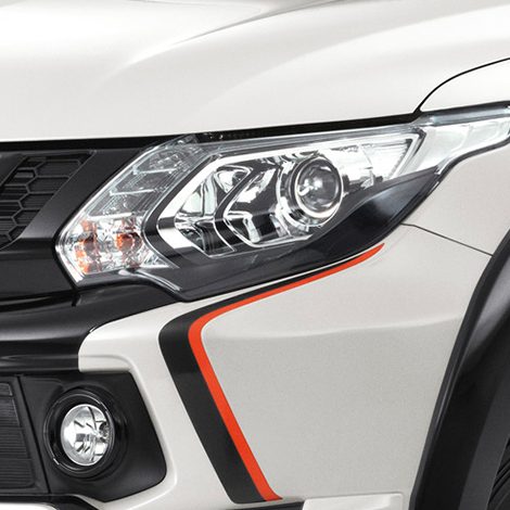 สติกเกอร์ตกแต่งบริเวณฐานไฟหน้า