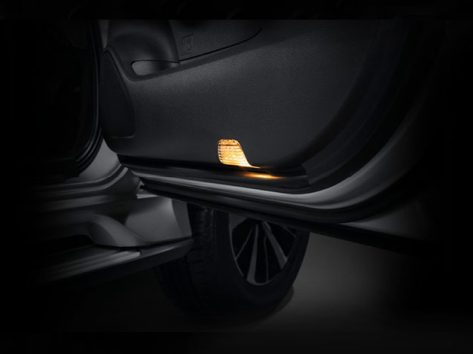 Door Courtesy Lights for safety. ไฟส่องด้านข้างประตู เพิ่มความสะดวกสบายและความปลอดภัยยามค่ำคืน