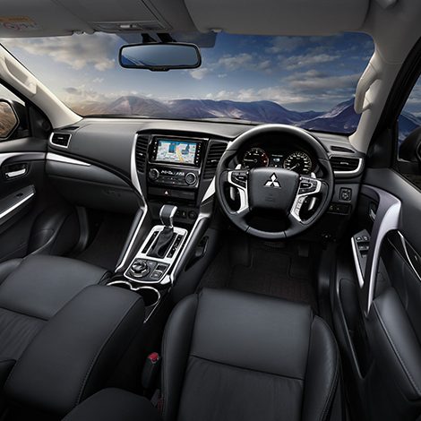 nanoeTM เทคโนโลยีที่ช่วยสร้างอนุภาคน้ำขนาดนาโนที่มีขนาดเล็ก ช่วยทำให้อากาศบริสุทธิ์มากขึ้น คงความชุ่มชื้นของผิวและให้คุณสูดอากาศที่สดชื่นตลอดเส้นทาง