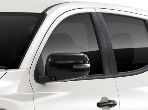 กระจกมองข้างสีดำ