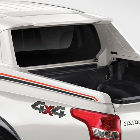 สไตลิ่งบาร์ *(มีเฉพาะรุ่น Double Cab Plus)