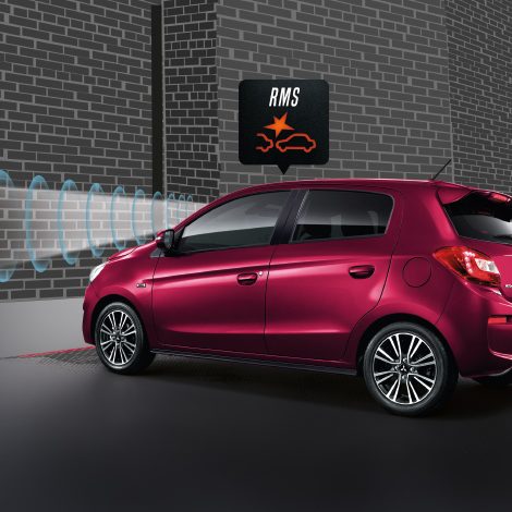 ระบบตัดกำลังเครื่องยนต์ชั่วขณะเมื่อเหยียบคันเร่งอย่างรุนแรงและรวดเร็ว (เฉพาะด้านหน้า)