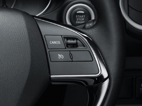 ระบบล็อกความเร็วบนพวงมาลัย ลดความเมื่อยล้า เมื่อต้องขับขี่ทางไกล (เฉพาะรุ่น GLS-LTD)