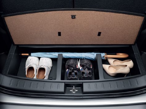 กล่องเก็บของใต้ห้องเก็บสัมภาระพร้อมฝาปิด